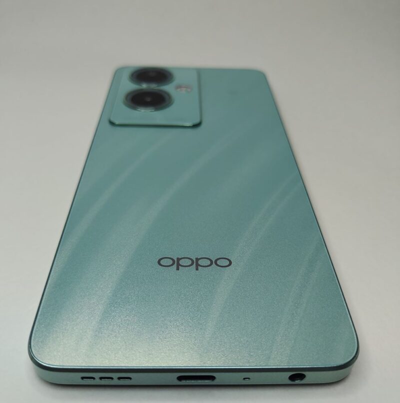 OPPO A79 5G本体真正面