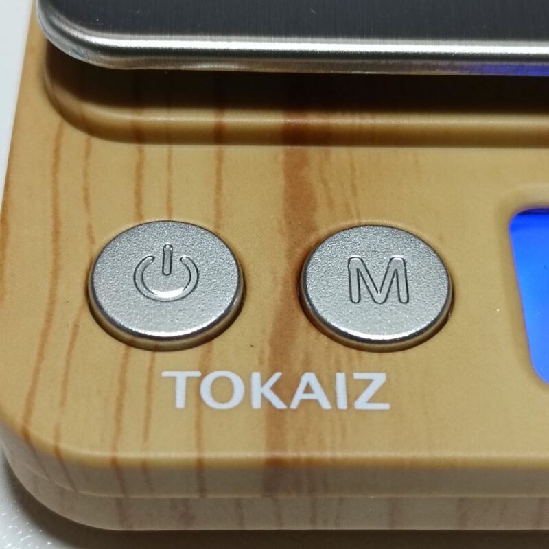 TOKAIZ デジタルスケール TDS-001 PROの電源ボタンと切替ボタン。